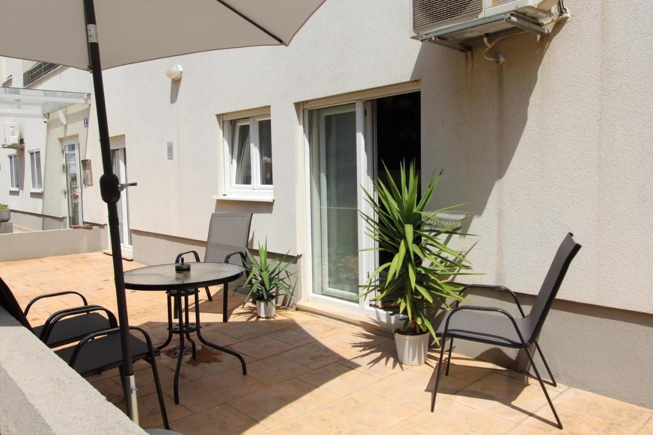 Macadamia Apartment With Garage Parking Σπλιτ Εξωτερικό φωτογραφία