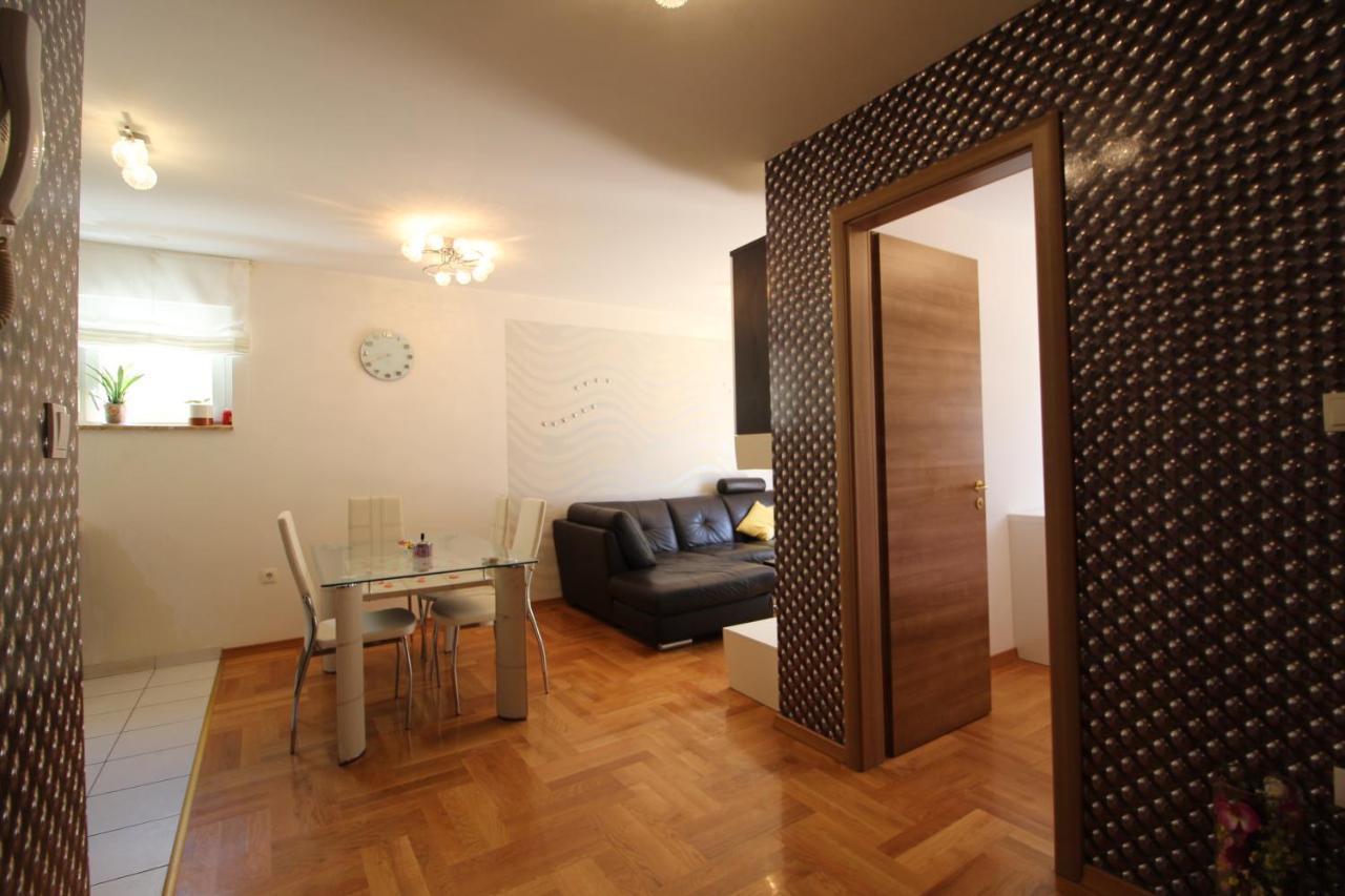 Macadamia Apartment With Garage Parking Σπλιτ Εξωτερικό φωτογραφία