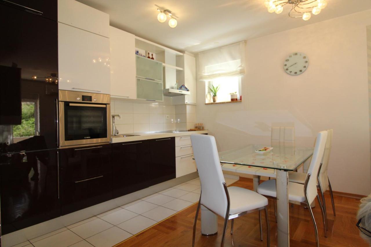 Macadamia Apartment With Garage Parking Σπλιτ Εξωτερικό φωτογραφία